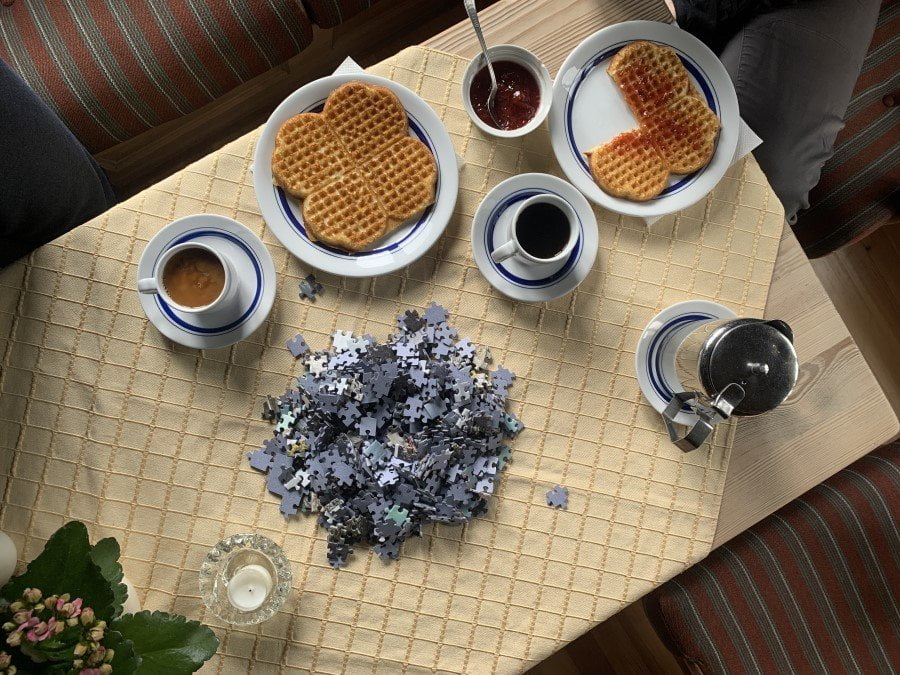 Waffeln und Kaffee auf den Wanderhütten in Norwegen