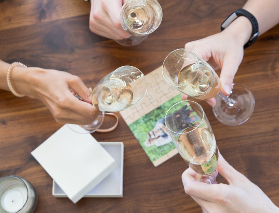 Video Dreh - fertig gelegtes Message-Puzzle